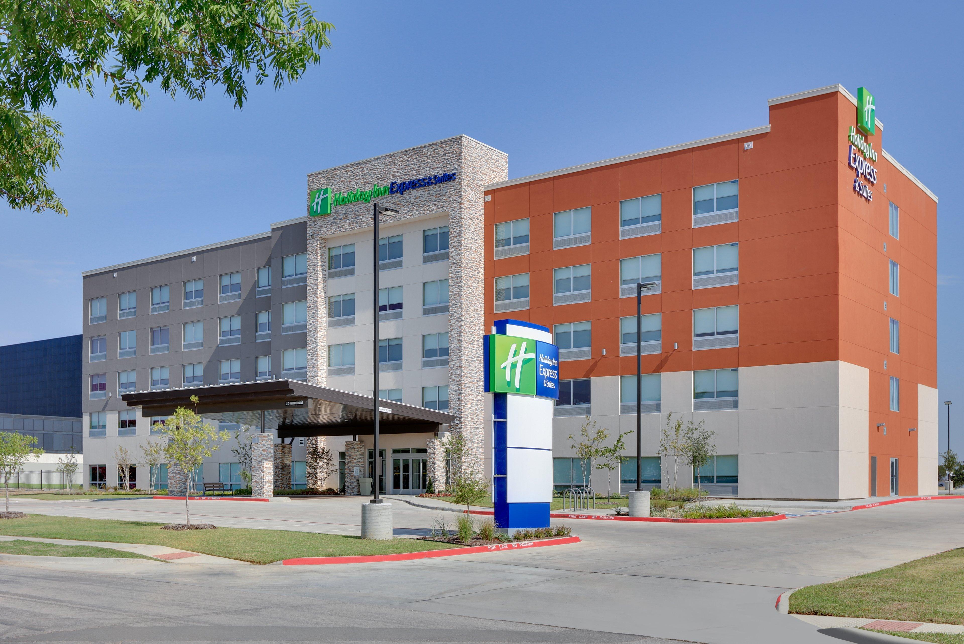 Holiday Inn Express & Suites - Dallas Nw Hwy - Love Field By Ihg Zewnętrze zdjęcie